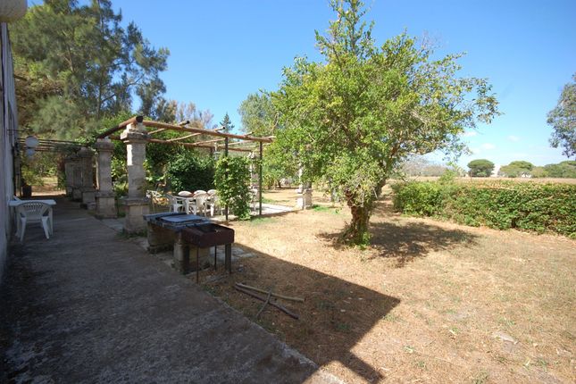 Property for sale in Cutrofiano, Puglia, Italy