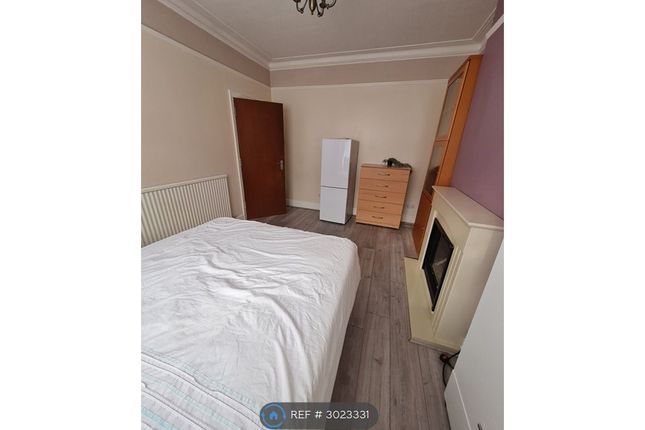 Thornton Heath, Surrey photo 3
