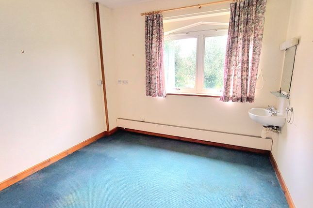 Shared accommodation to rent in North Road, Telford