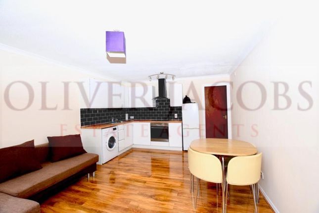 54, Nightingale Way, London  photo 4
