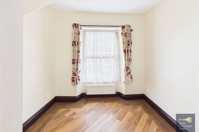 Flat 1, 26, South Street, Devon photo 3