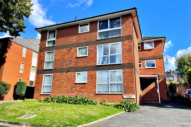 Thumbnail Flat to rent in Whitehall Drive, Halesowen