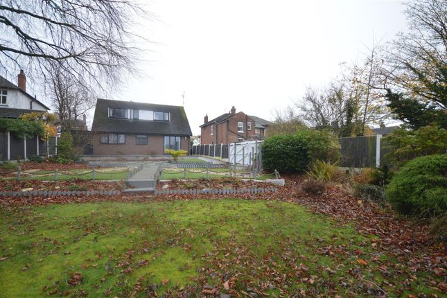 Thumbnail Detached bungalow to rent in Lawton Road, Alsager, Stoke-On-Trent