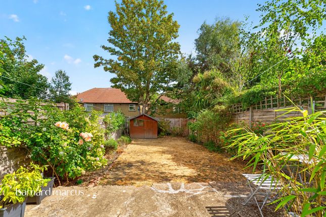 405, Oakleigh Road North, London photo 3