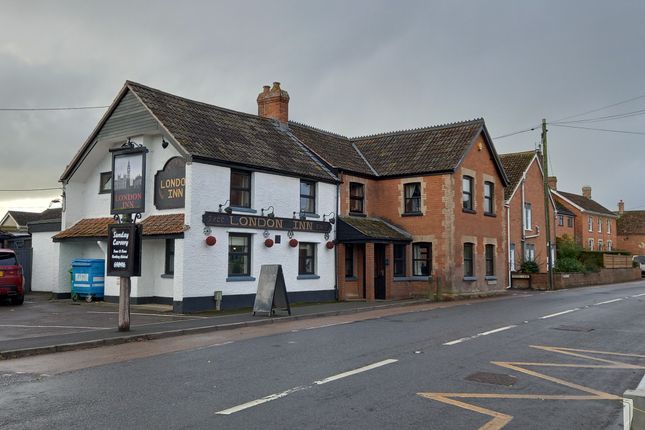 Thumbnail Pub/bar for sale in Othery, Bridgwater