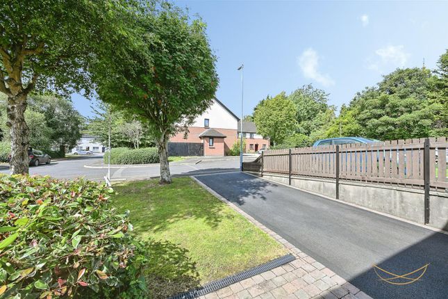 15, Martin Park, Newtownabbey photo 4