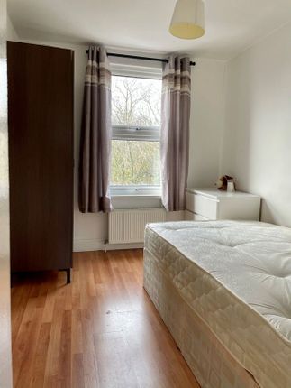 33a Burdett, Burdett Road, Mile End photo 4