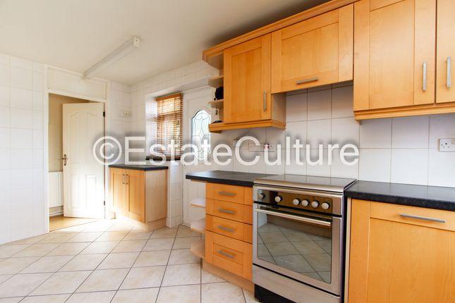 26 Exhall Road, Coventry photo 5