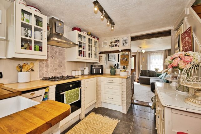 7, Prospect Row, Crewkerne photo 4