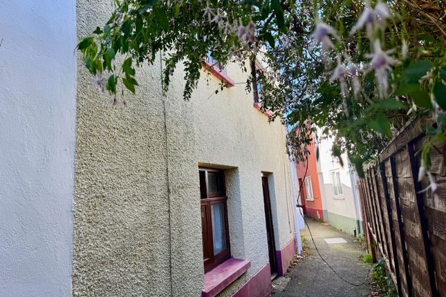 1-bed terraced on 7, New Row, Bideford, £125,000