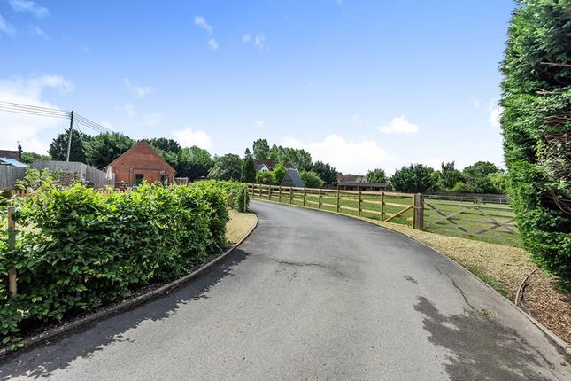 Detached house for sale in The Vines, Baughton, Worcestershire