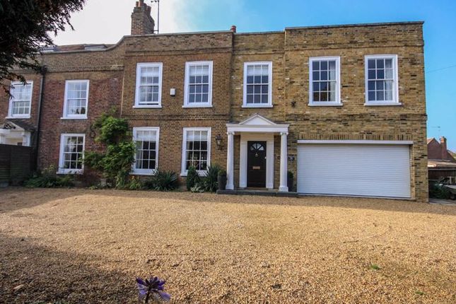 Homes for Sale in Cheshunt - Buy Property in Cheshunt - Primelocation