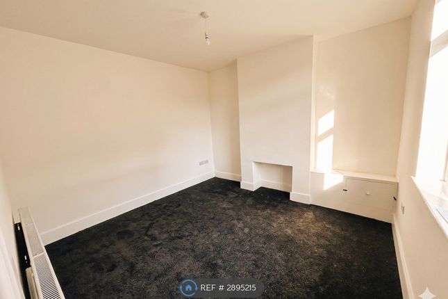 West Terrace, Stoke-On-Trent photo 2