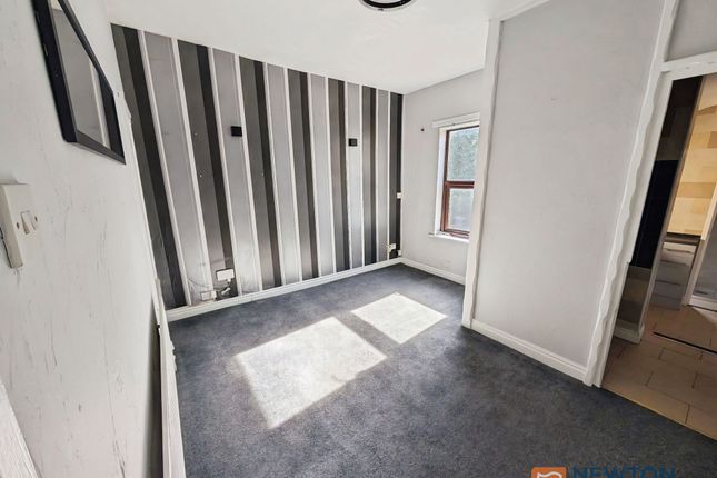 140a Field Road, Walsall photo 2