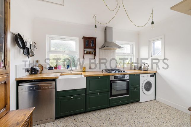 26b, Station Road, Walthamstow photo 2