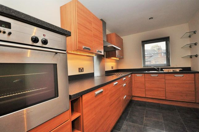 4, Feversham Gate, York photo 4