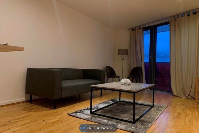 Thumbnail Flat to rent in Icona Point, London