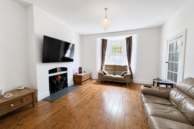 7, Carlton Avenue, Kent photo 2