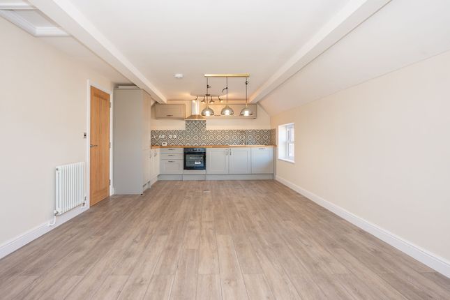 Flat Theta, Constantia House, Cromer photo 4