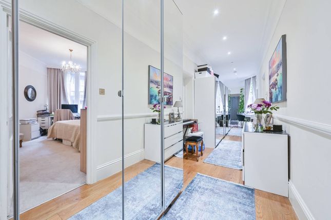 Flat to rent in Bickenhall Street, Marylebone, London