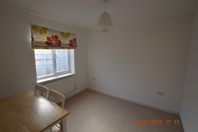 19, Paprika Close, Manchester photo 5