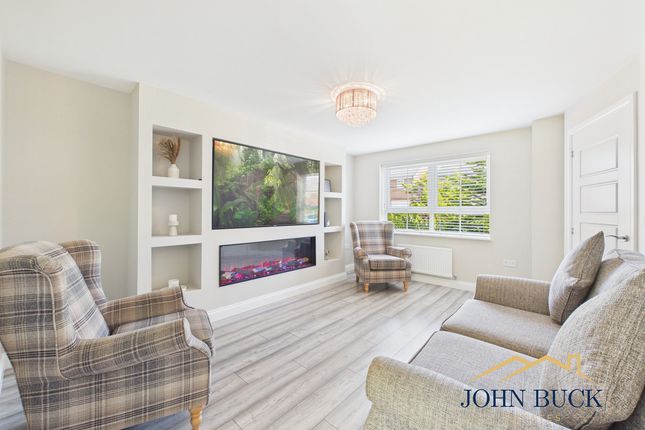 30, Capesthorne Road, Washington photo 2
