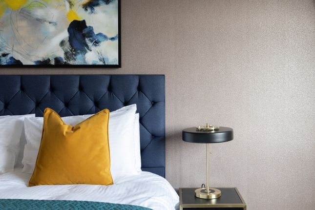 Thumbnail Flat for sale in Knightsbridge Court, Sloane Street, London
