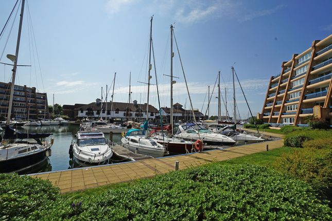 114, Oyster Quay, Port Solent, Portsmouth photo 5