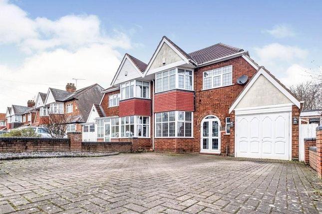 Semi-detached house to rent in Lyndon Road, Solihull