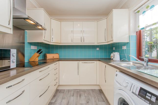 77/20, Barnton Park View, Edinburgh photo 4