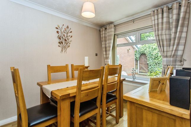 31, Fossdale Moss, Leyland photo 4