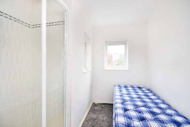 Sandall Road, Kentish Town photo 3