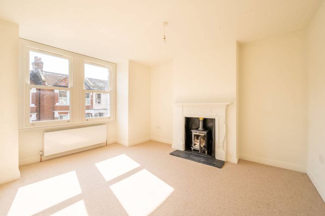 Thumbnail Flat to rent in Bickley Street, Tooting, London
