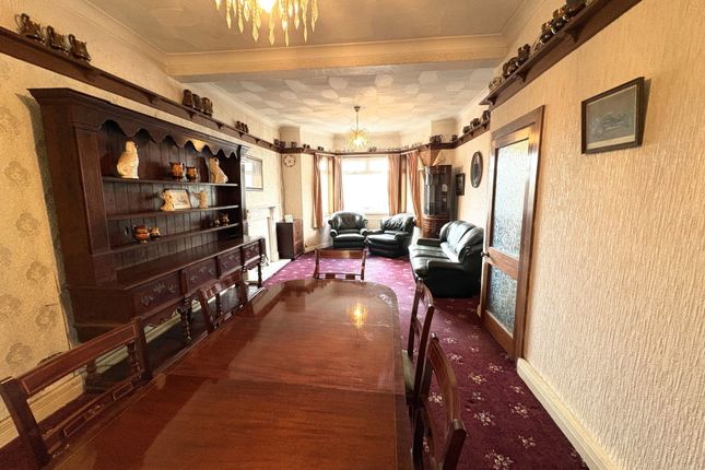 11, High Street, Ammanford photo 3
