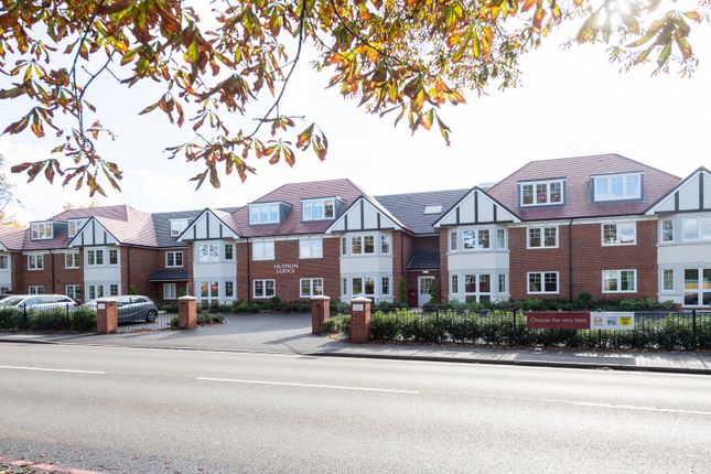 Thumbnail Flat for sale in Cheam Road, Cheam