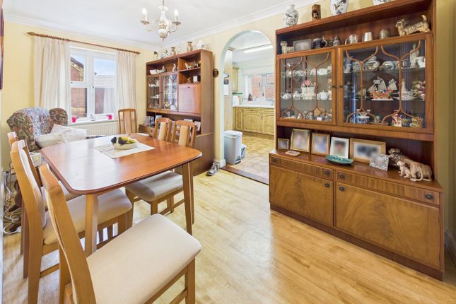 14, Greenwich Close, Downham Market photo 4