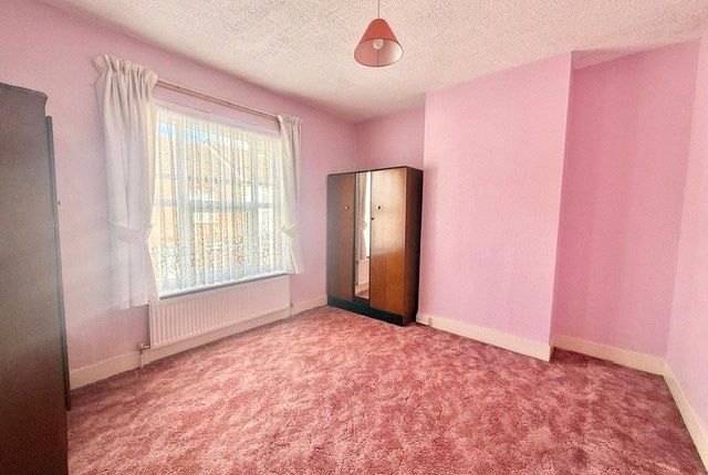 58, Ridgway Road, Luton photo 3