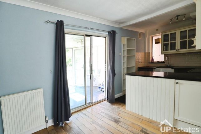 41, Herrick Road, Coventry photo 3
