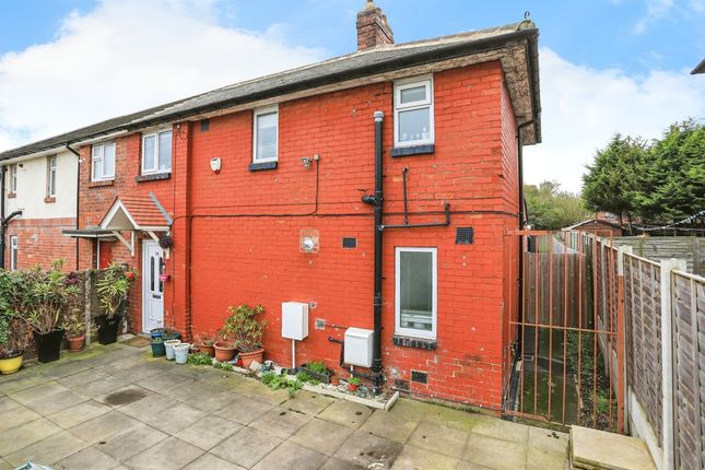 Thumbnail Semi-detached house for sale in Rookwood Avenue, Leeds