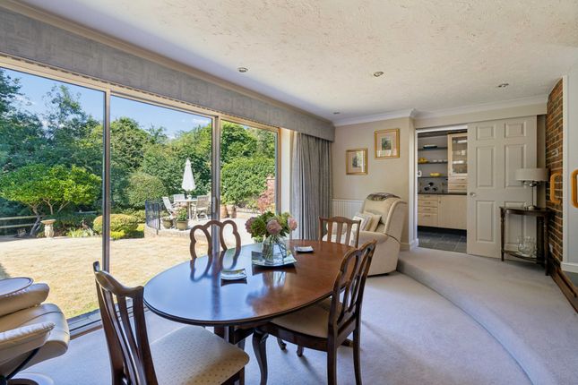 25 Hillcroft Road, Chesham photo 4