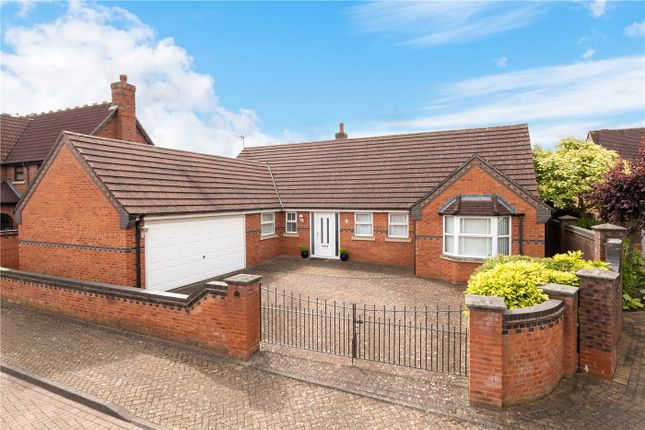 Thumbnail Bungalow for sale in Cheviot Close, Sleaford, Lincolnshire