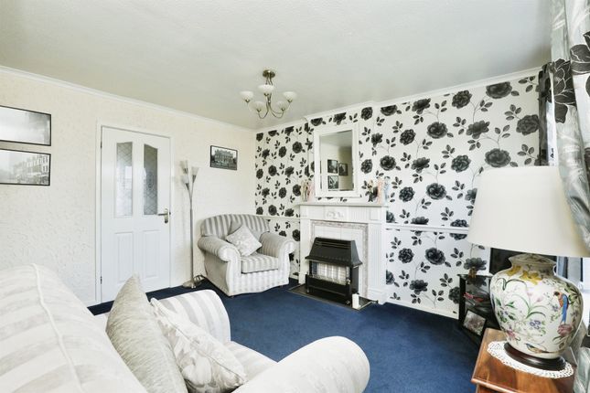 Semi-detached house for sale in Wellcroft Close, Wheatley Hills, Doncaster