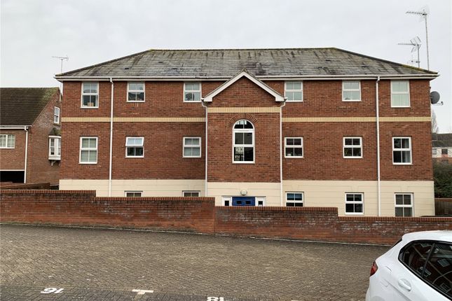 Thumbnail Flat for sale in Bardsley Close, Colchester, Essex