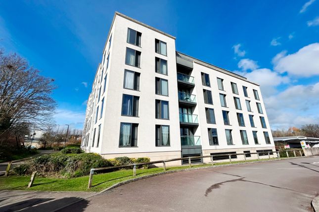 Thumbnail Flat to rent in Honeybourne Way, Cheltenham