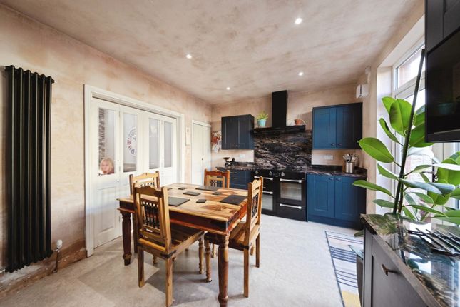 19, Barnstone Street, South Yorkshire photo 3