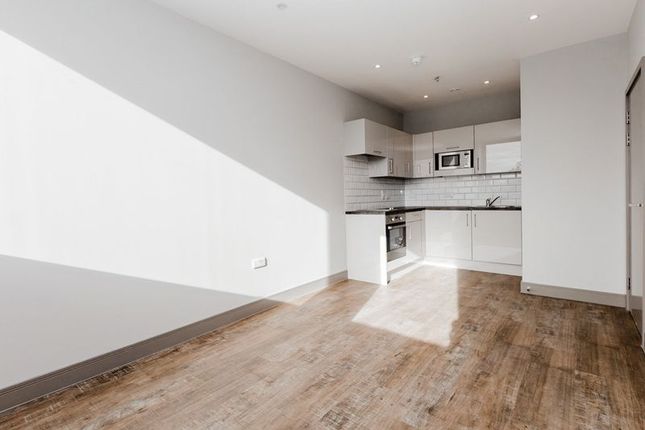 1 Bed Flat To Rent In Brenchley House Week Street
