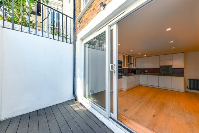 3, Perrins Court, London photo 4