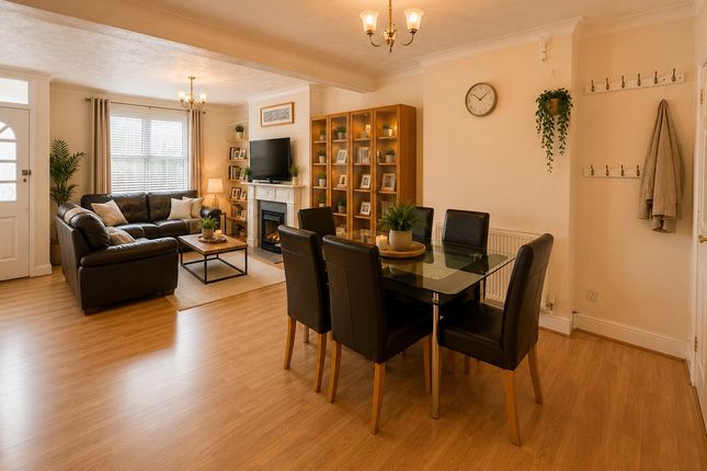 28, Cassiobridge Road, Watford photo 4