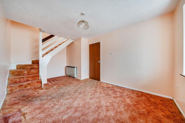 2, Benham Drive, Portsmouth photo 4
