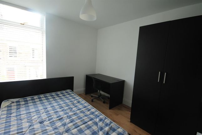 Harrison Place, Newcastle Upon Tyne photo 4